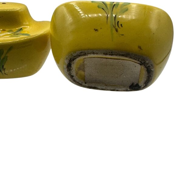 Vintage Yellow Ceramic Salt & Pepper Shakers With Hand Painted Daisy Design - Picture 5 of 5